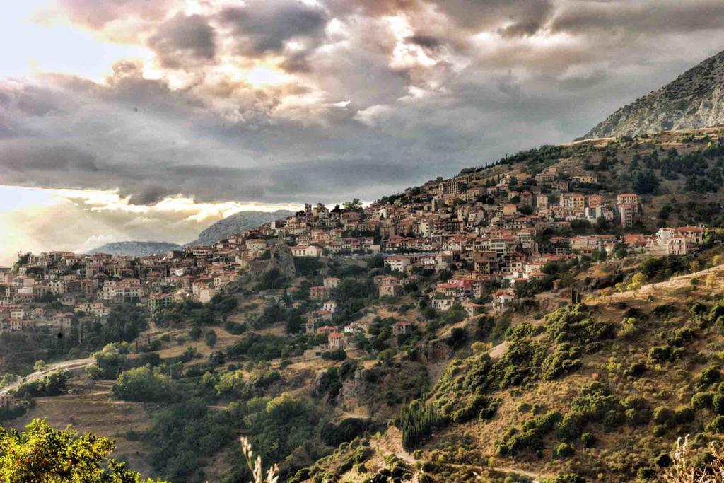 Katsarou Apartments Arachova Zewnętrze zdjęcie